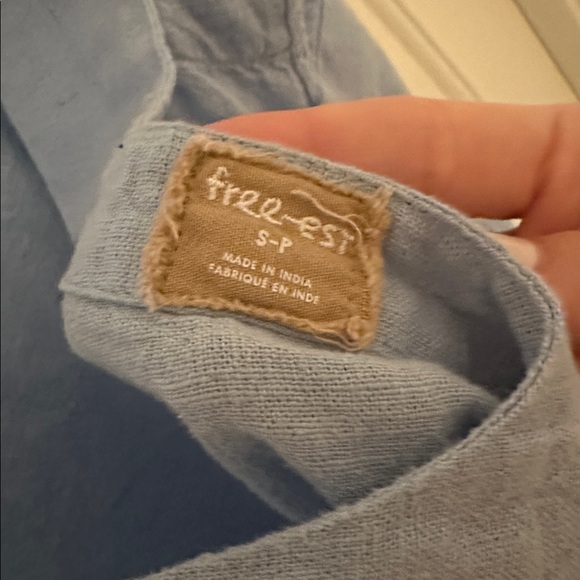 Light Blue dress - Picture 2 of 4